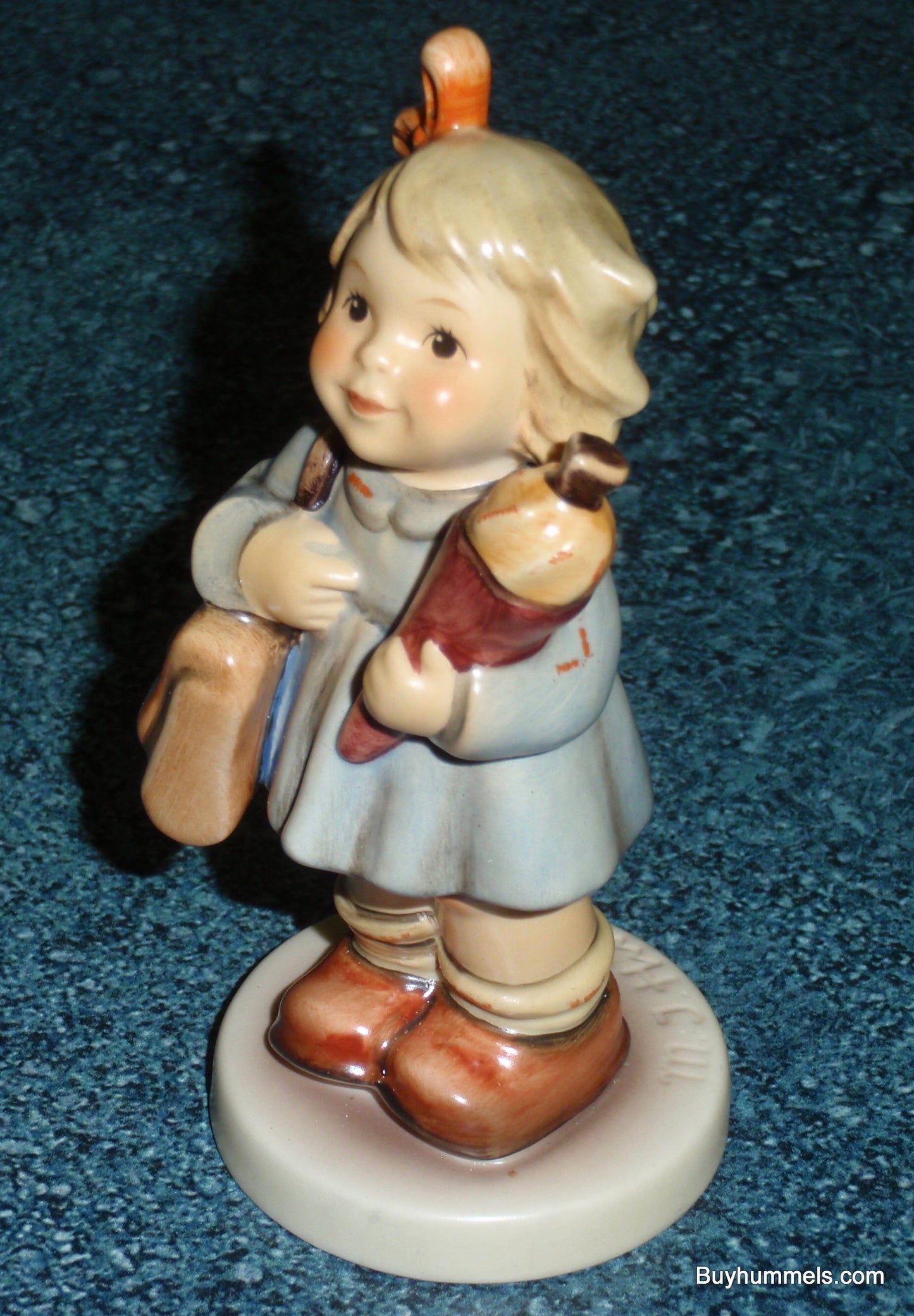 "Teacher's Pet" Goebel Hummel Figurine #2125 - Great Gift For A Teacher!
