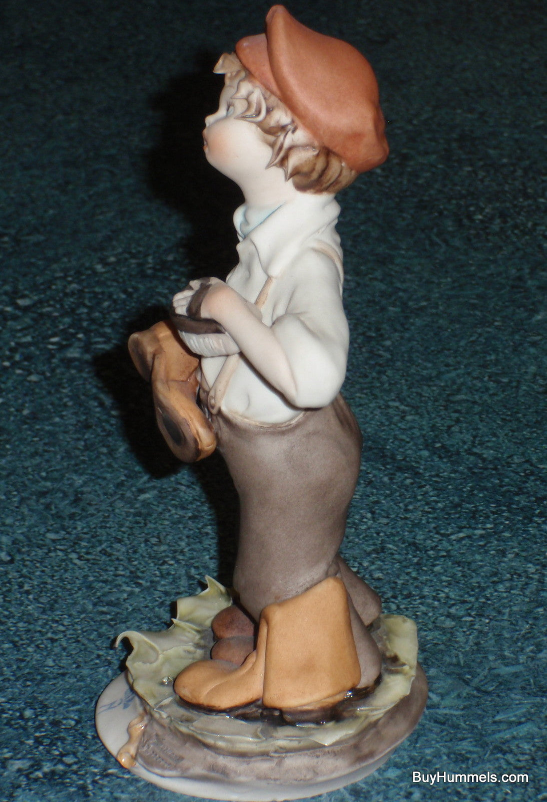 Capodimonte Shoe Shine Boy Figurine Italy Collectible Christmas Gift!
