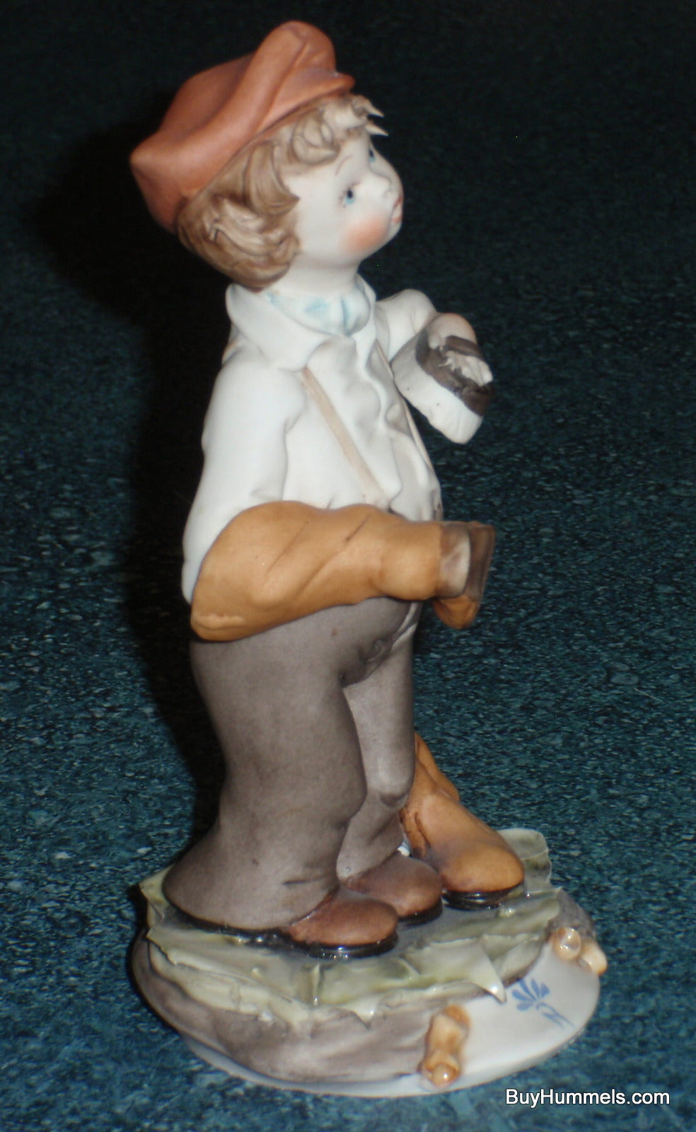 Capodimonte Shoe Shine Boy Figurine Italy Collectible Christmas Gift!