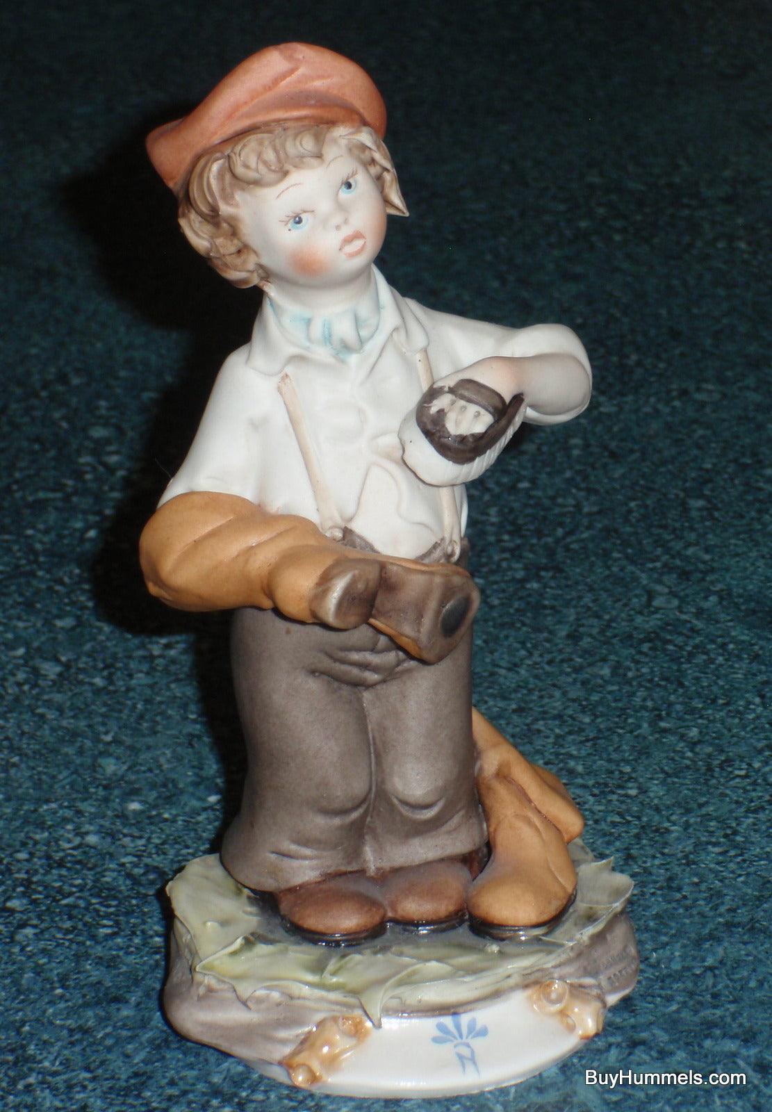 Capodimonte Shoe Shine Boy Figurine Italy Collectible Christmas Gift!