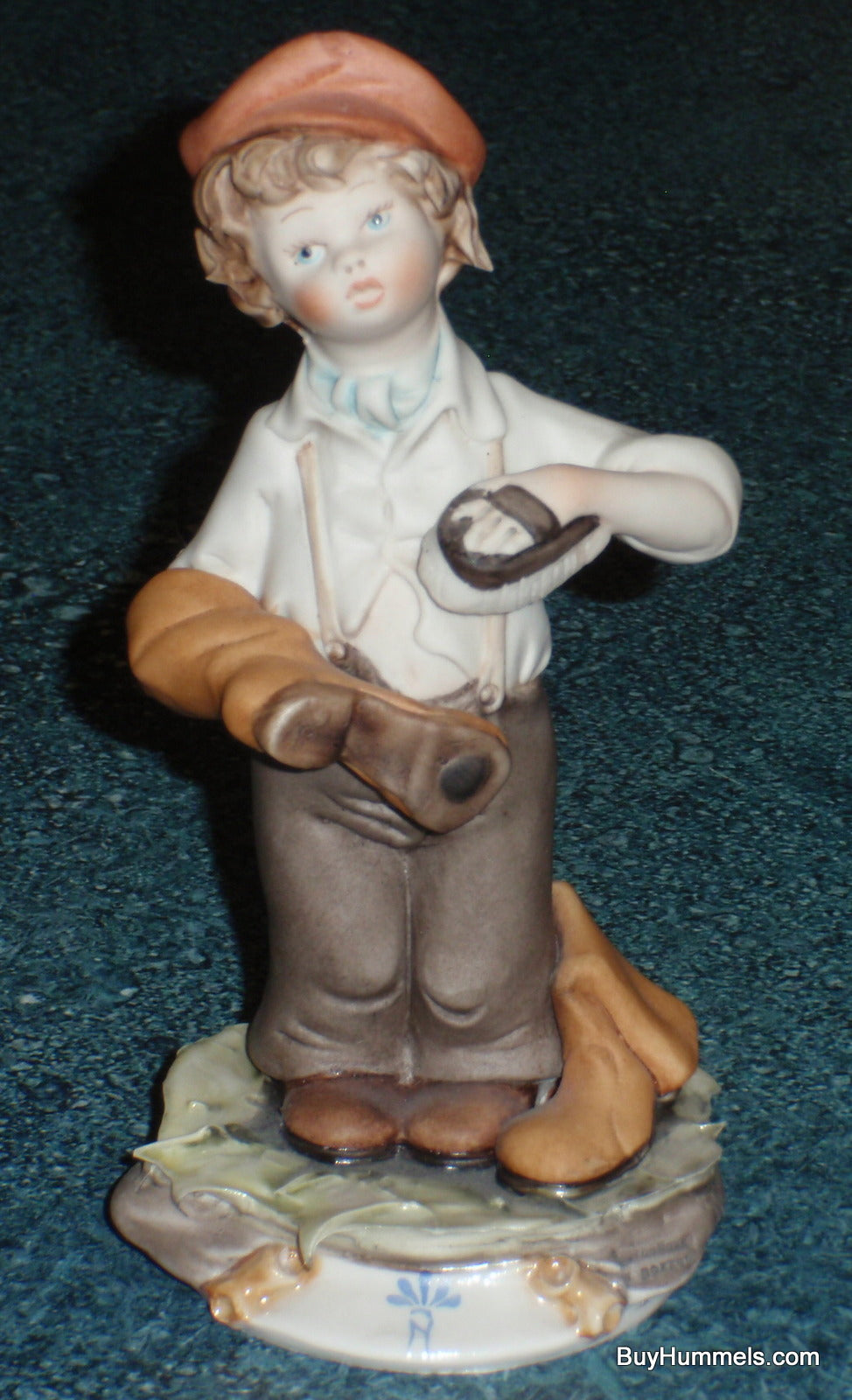 Capodimonte Shoe Shine Boy Figurine Italy Collectible Christmas Gift!