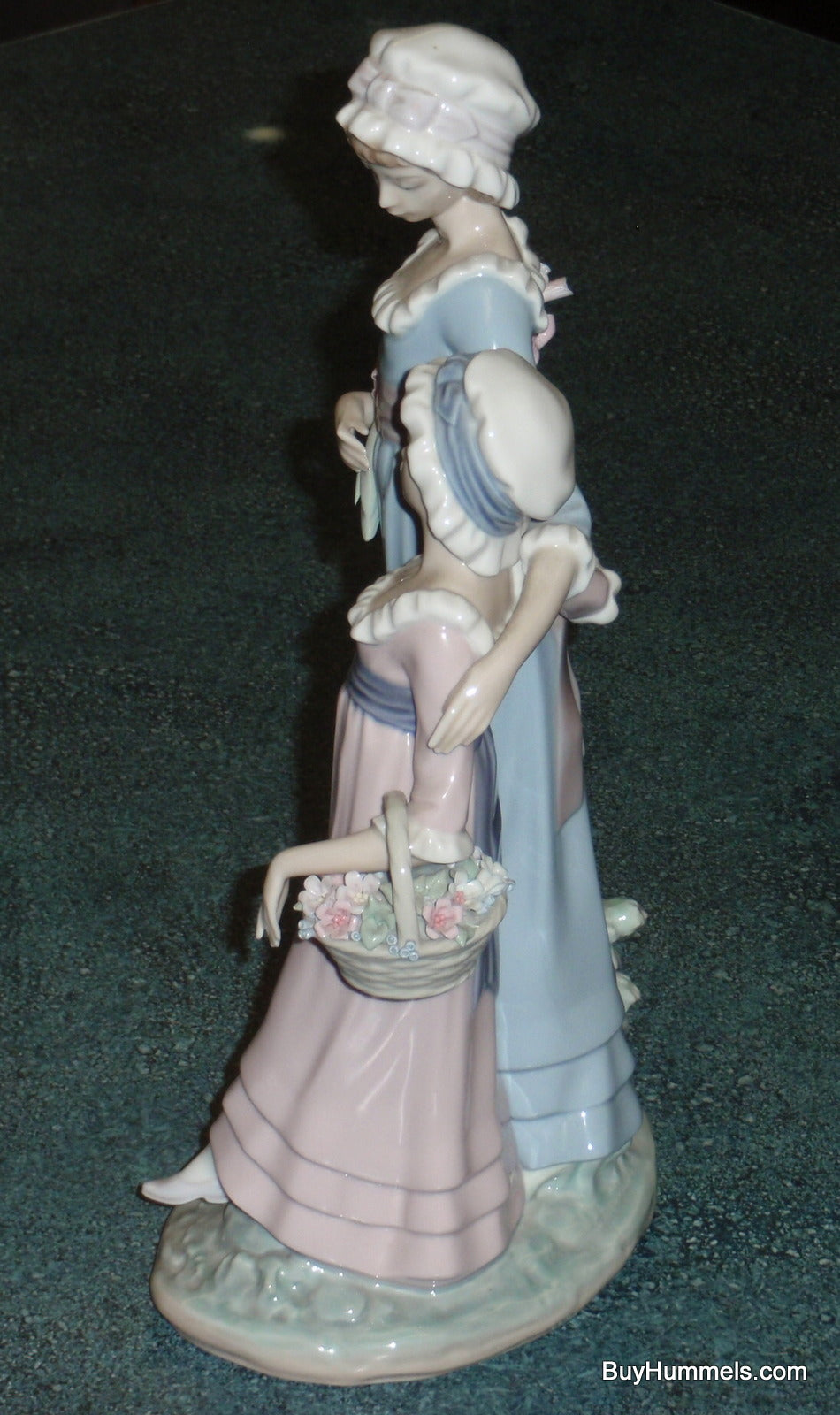 "Daughters" Lladro Figurine #5013 - Two Sisters With Flowers - Collectible Gift!