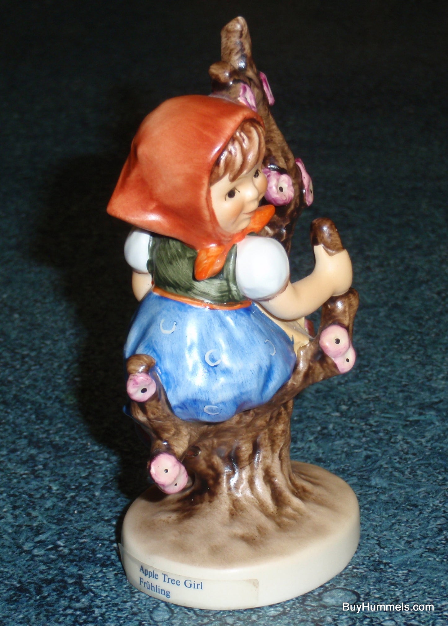 "Apple Tree Girl" Goebel Hummel Figurine #141 3/0 - CHRISTMAS GIFT!