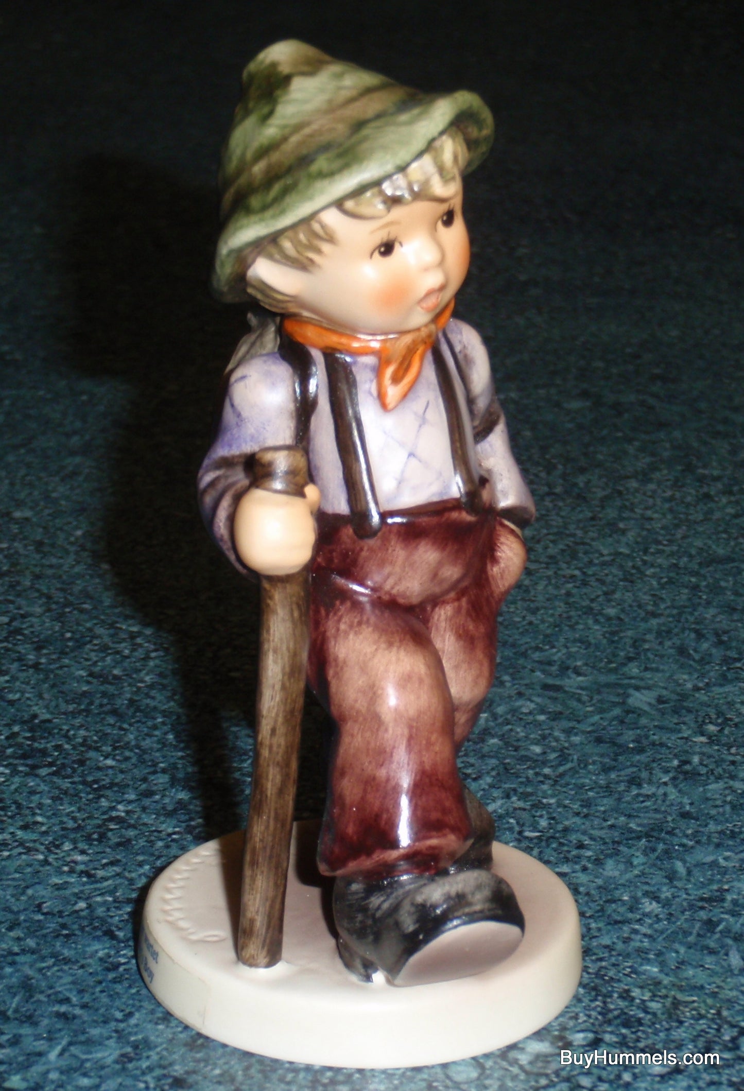 "Grandpa's Boy" Goebel Hummel Figurine #562 - FATHER'S DAY GIFT!