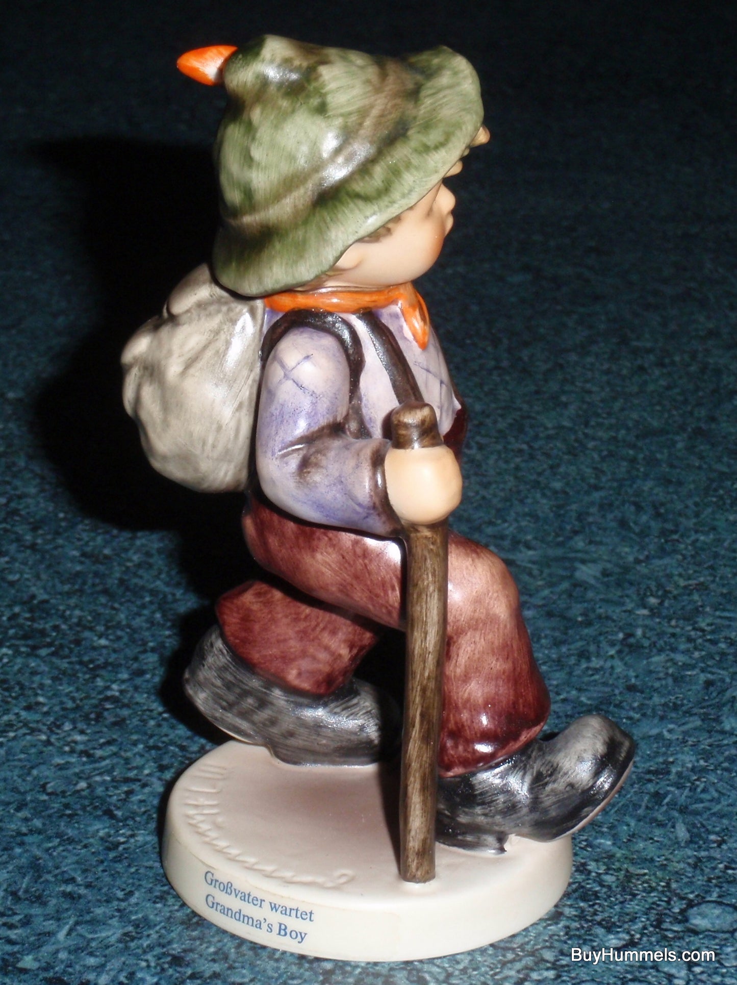 "Grandpa's Boy" Goebel Hummel Figurine #562 - FATHER'S DAY GIFT!