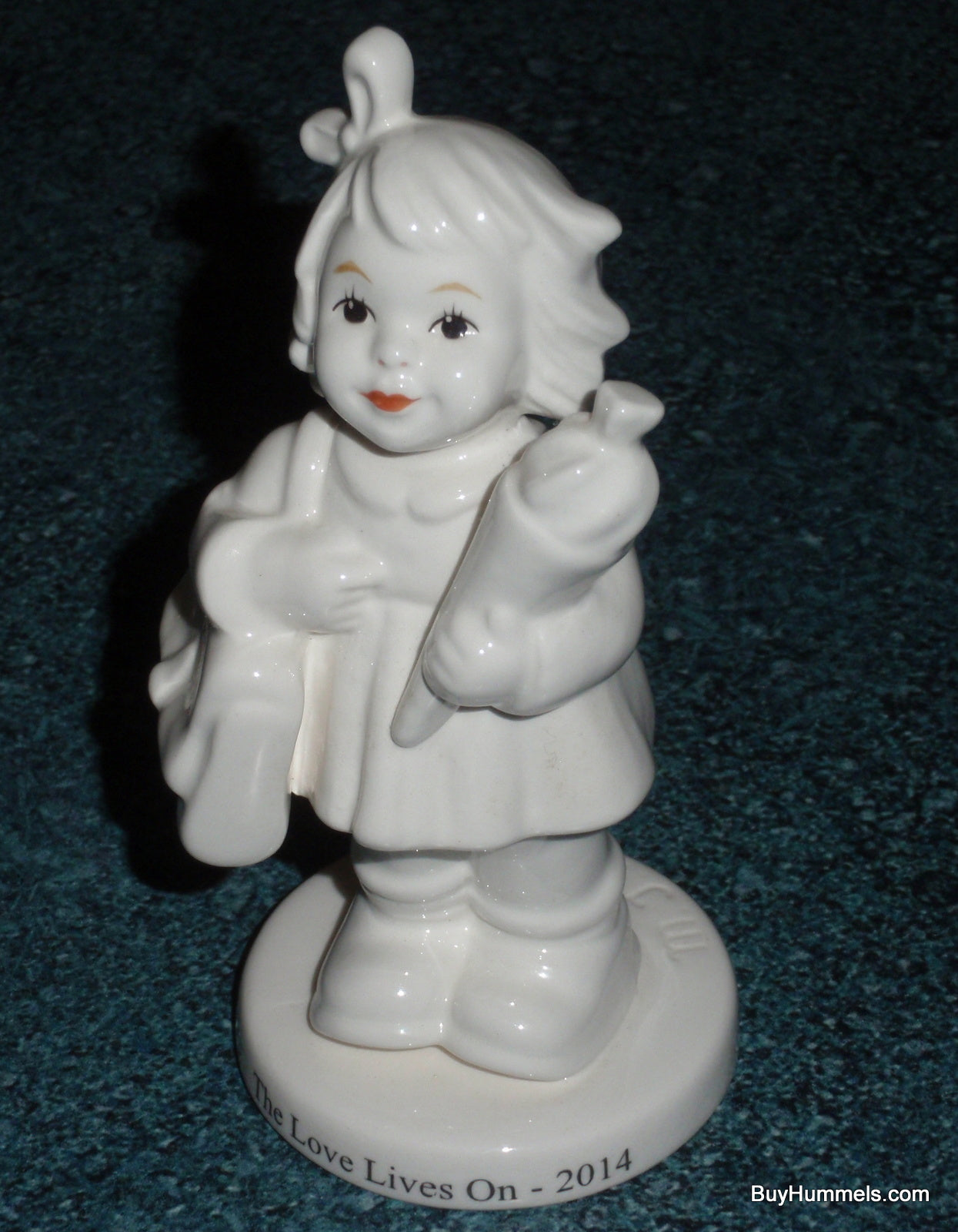 White "Teacher's Pet" Goebel Hummel Figurine #2125 - RARE FIND!