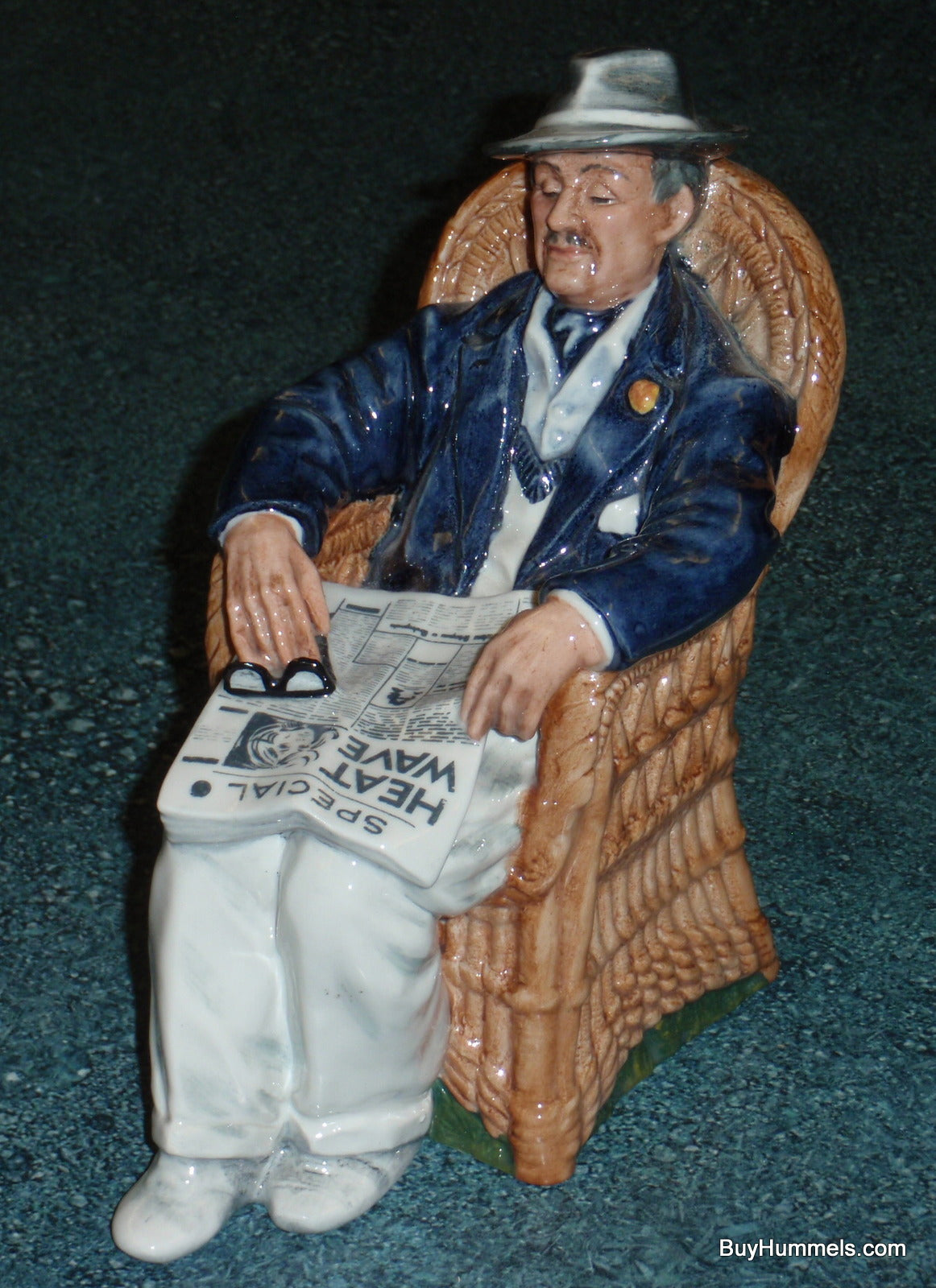 Royal Doulton "Taking Things Easy" HN 2677 Collectible Figurine Heat Wave Gift!