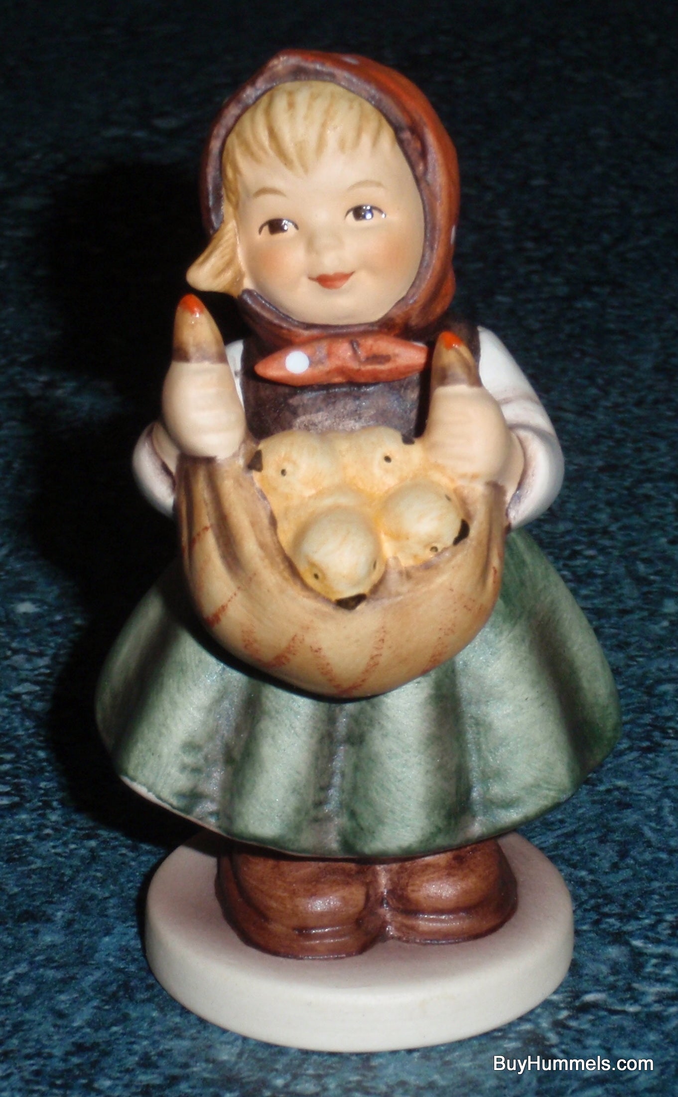 "Chicken Licken" Goebel Hummel Figurine #385 4/0