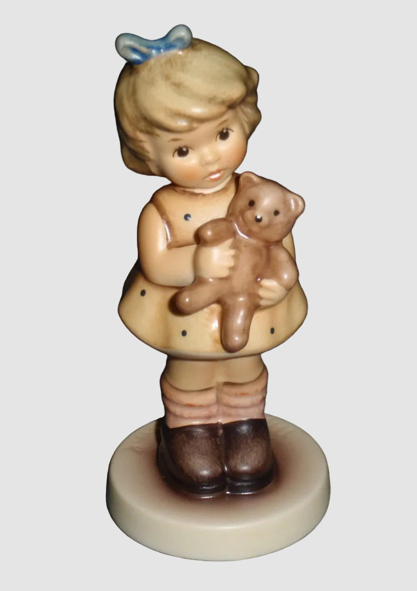 "Cuddles" Goebel Hummel Figurine #2049/A
