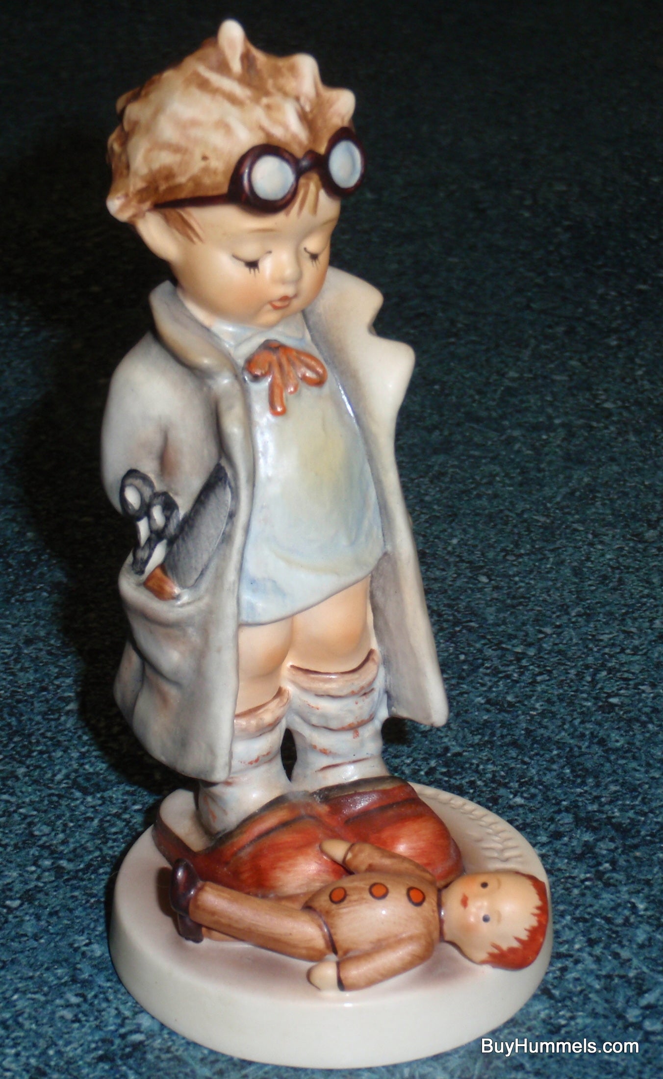 "Doctor" Goebel Hummel Figurine #127 - The Little Surgeon