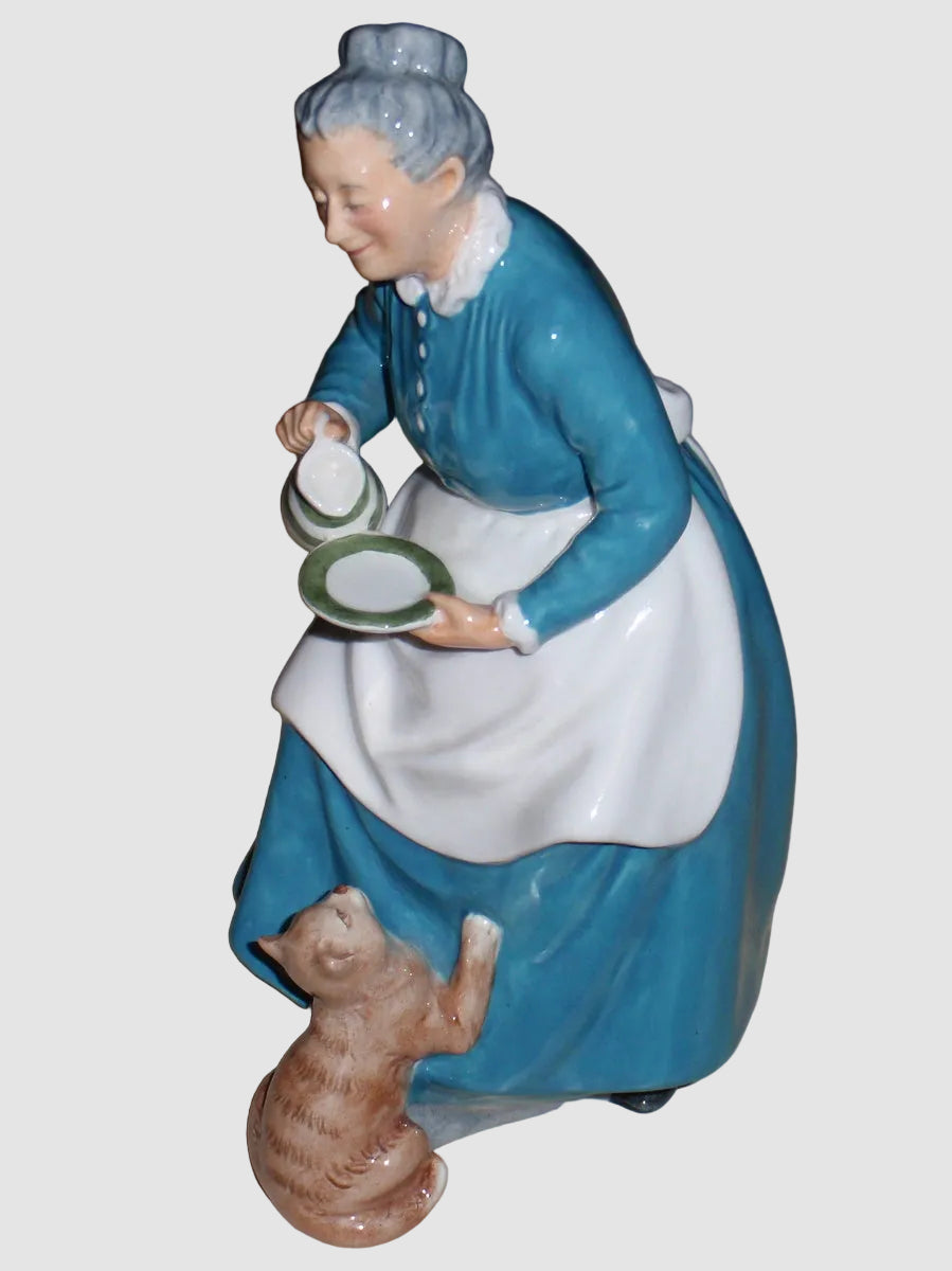"The Favorite" Royal Doulton Figurine HN2249 - Grandmother & Cat (7.5")