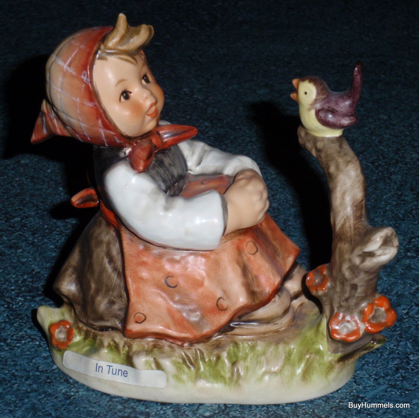 "In Tune" Goebel Hummel Figurine #414 - CUTE COLLECTIBLE GIFT!