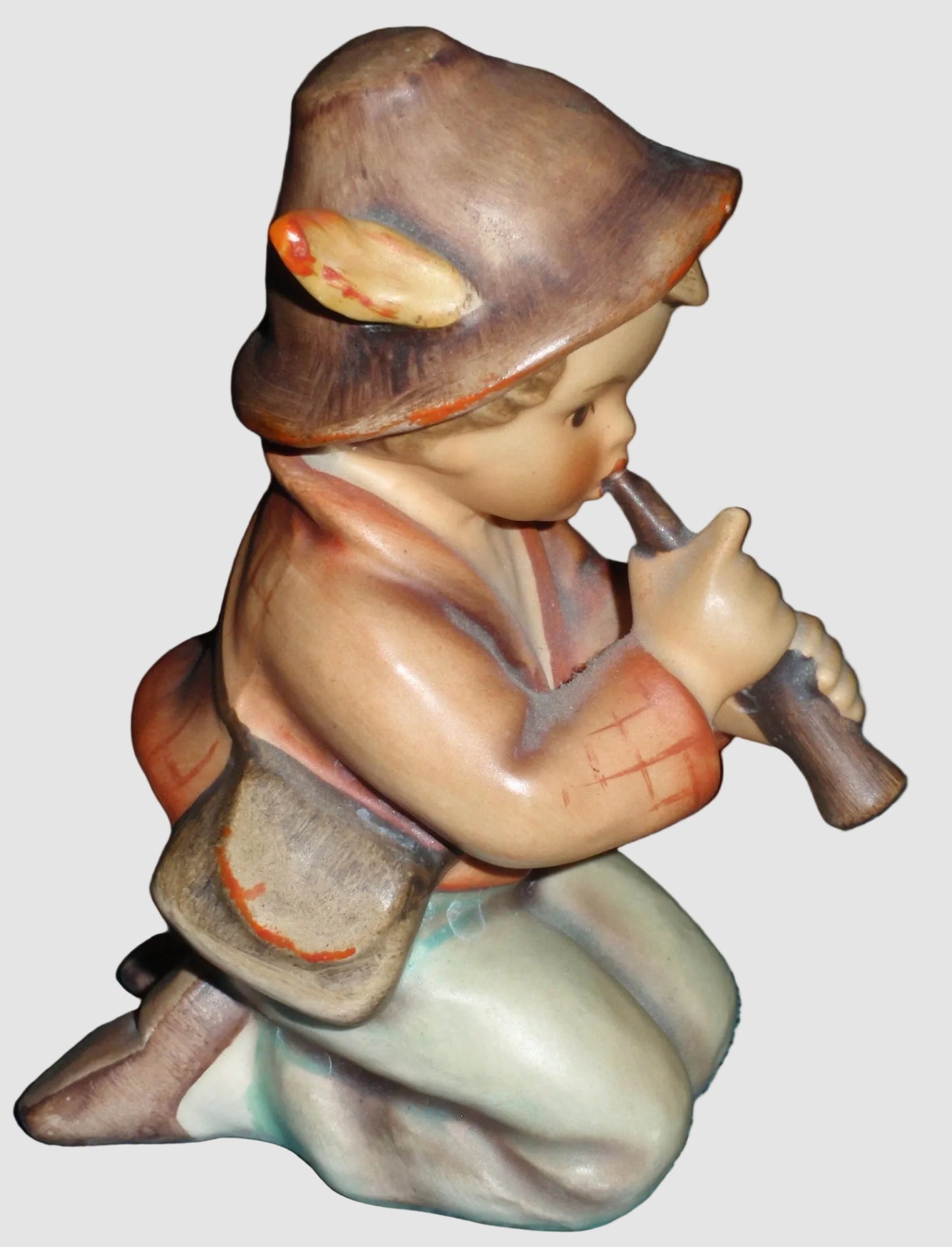 "Little Tooter" Goebel Hummel Figurine #214/H - Nativity Series (4")