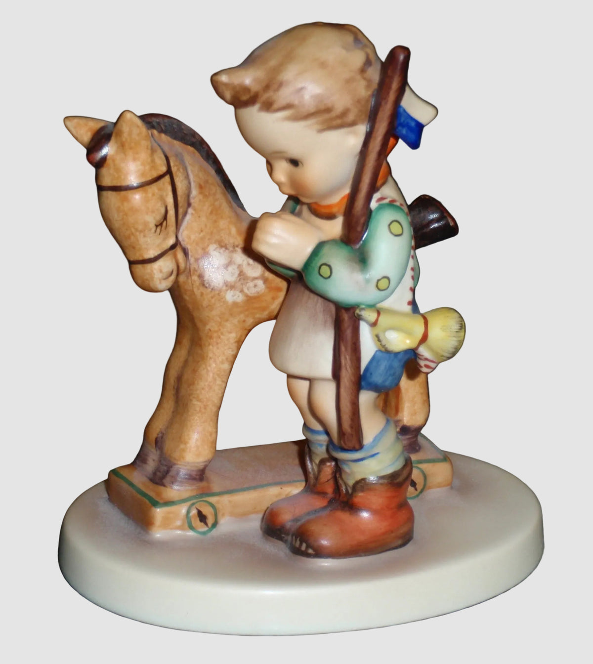 "Prayer Before Battle" Goebel Hummel Figurine #20 TMK6 With Box (4.5")