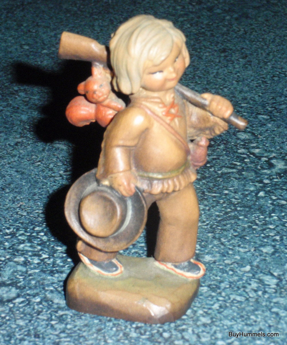 Ferrandiz Anri "Tracker" Hand Carved Wood Figurine Made In Italy 3" Tall - GIFT