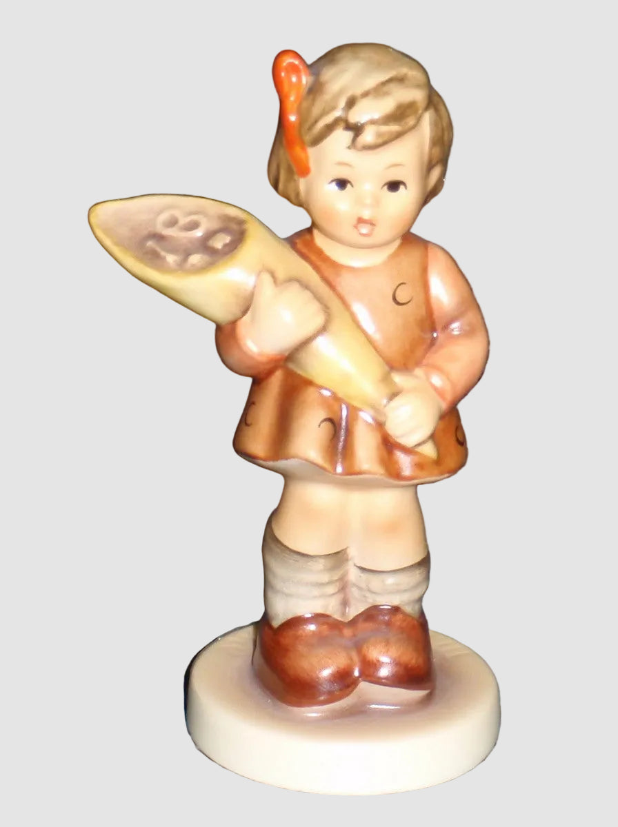 "A Sweet Offering" Goebel Hummel Figurine #549 3/0 TMK7