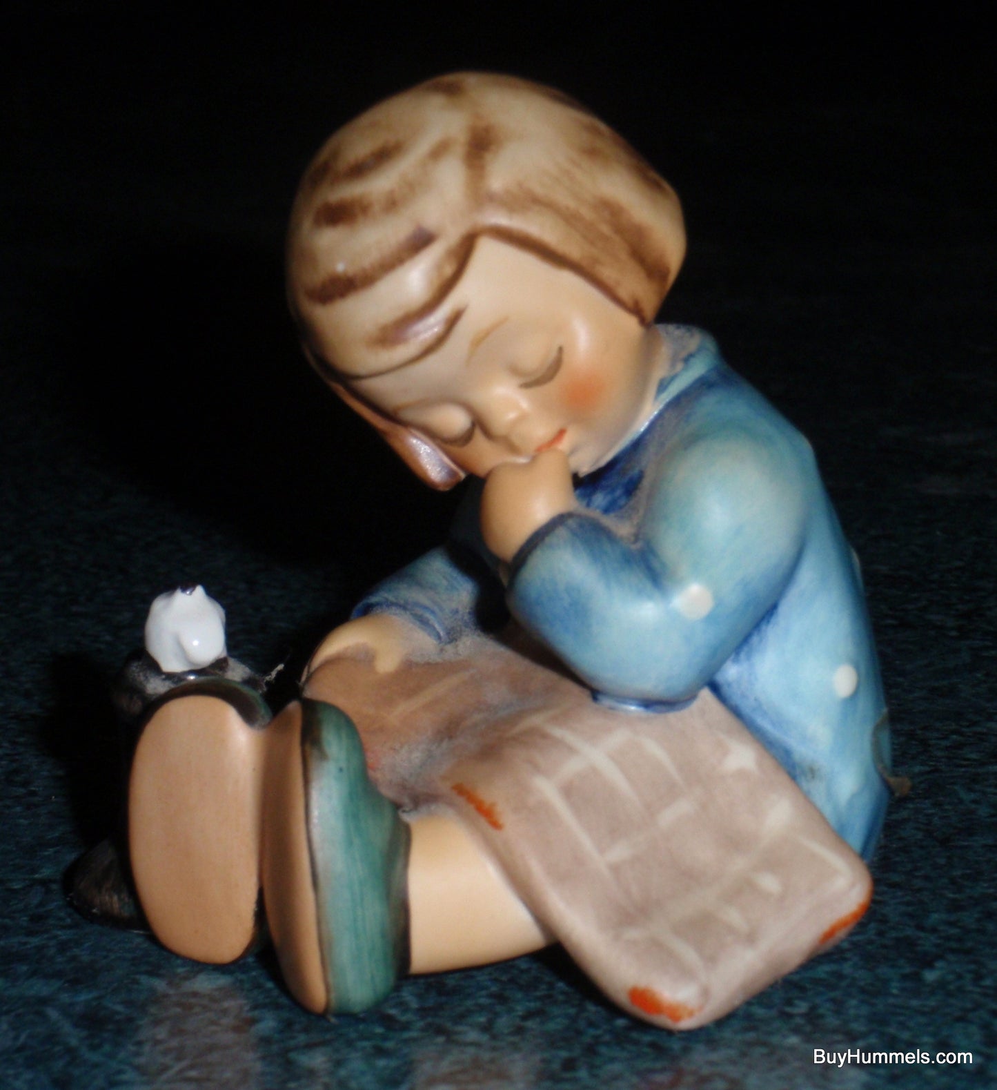 "A Nap" Goebel Hummel Figurine #534 - Girl With Blanket And Candle - CUTE!