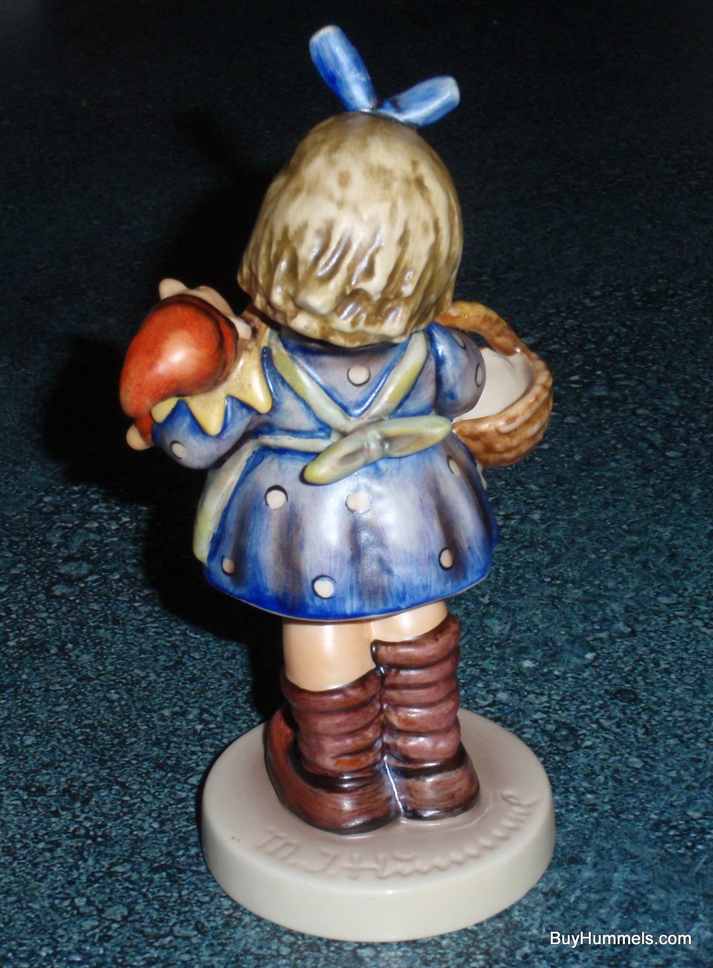 "What Now" Goebel Hummel Figurine #422 - Girl With Basket And Doll!
