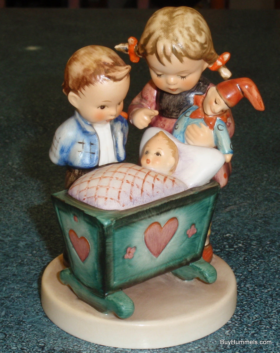"Blessed Event" Goebel Hummel Figurine #333 - Siblings With Little Newborn Baby!