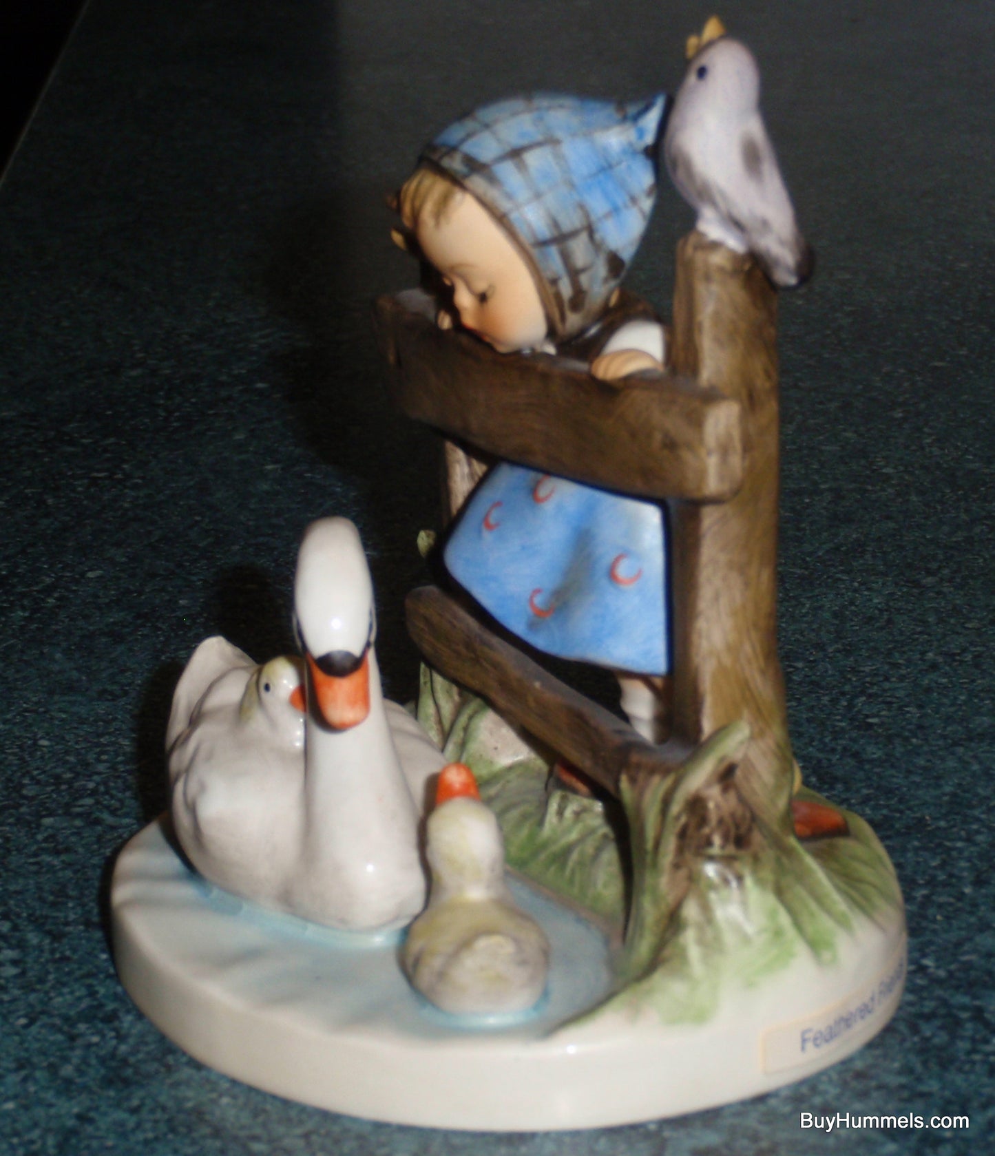 Goebel Hummel Figurine #344 Feathered Friends - Girl With Swans - CUTE GIFT!