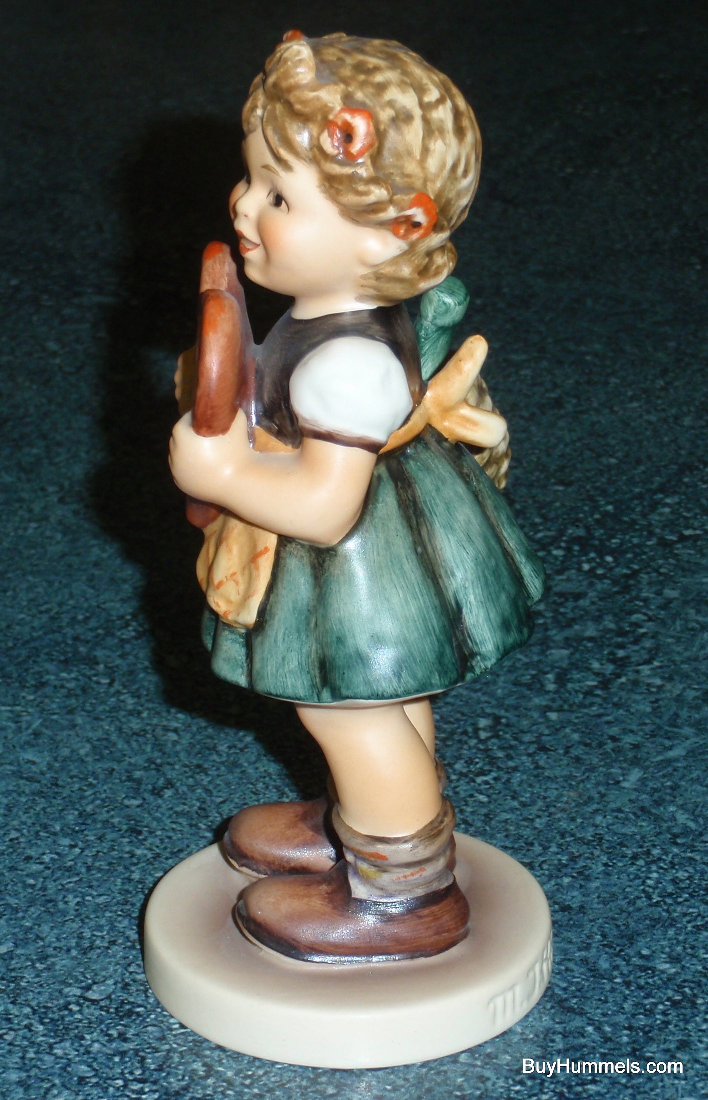 "Valentine Gift" Goebel Hummel Figurine #387 Girl With Wine And Heart