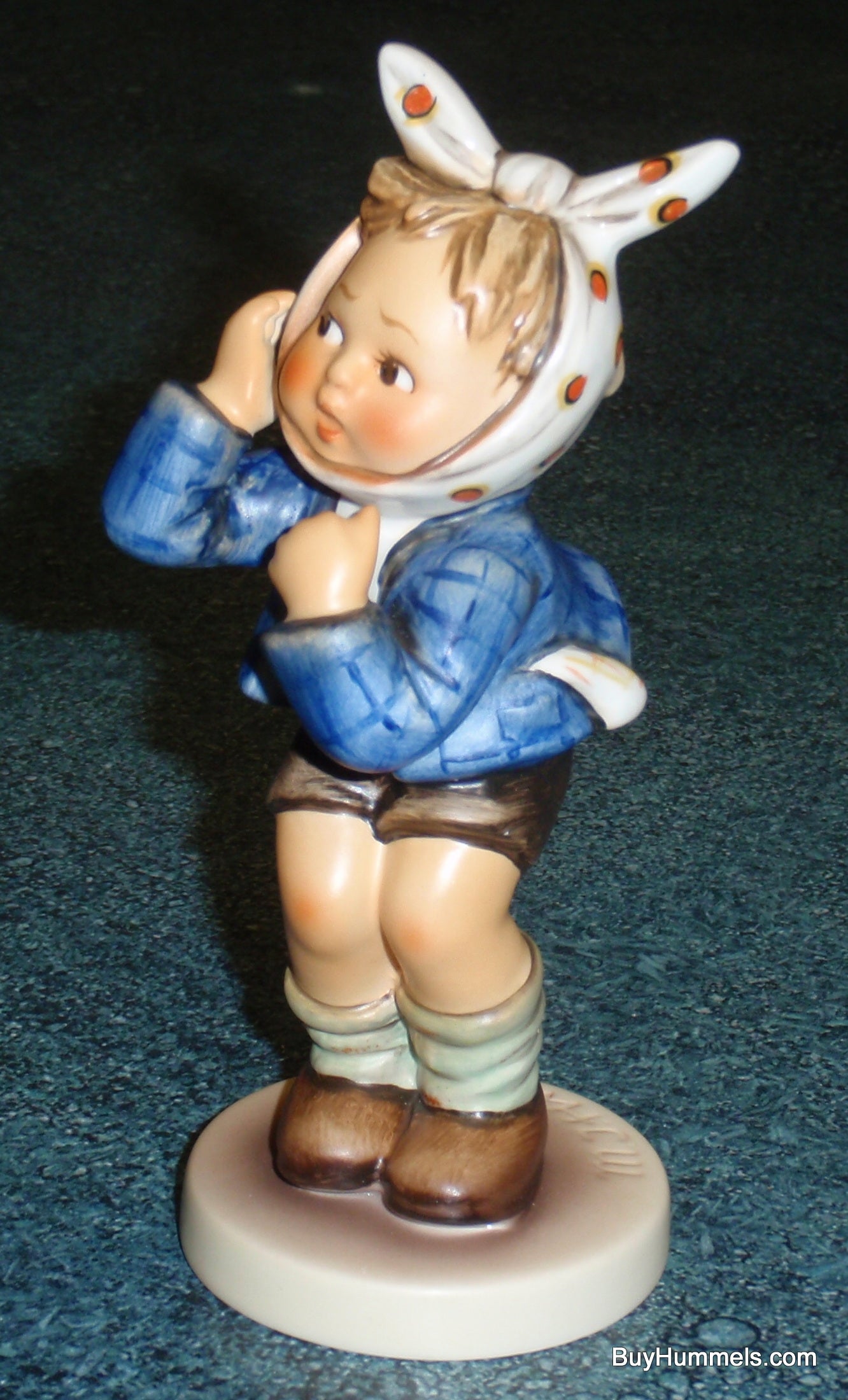 "Boy With Toothache" Goebel Hummel Figurine #217