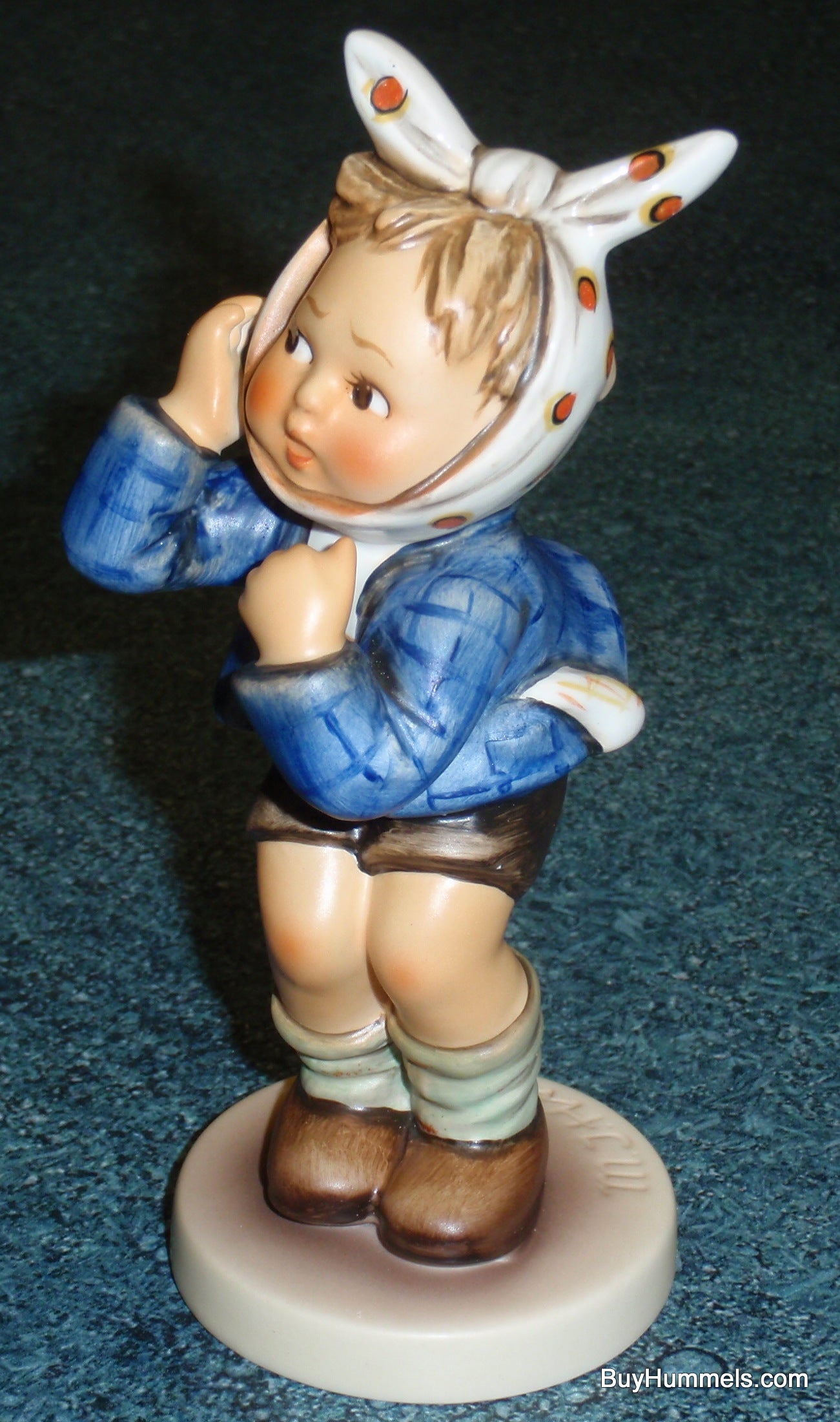 "Boy With Toothache" Goebel Hummel Figurine #217
