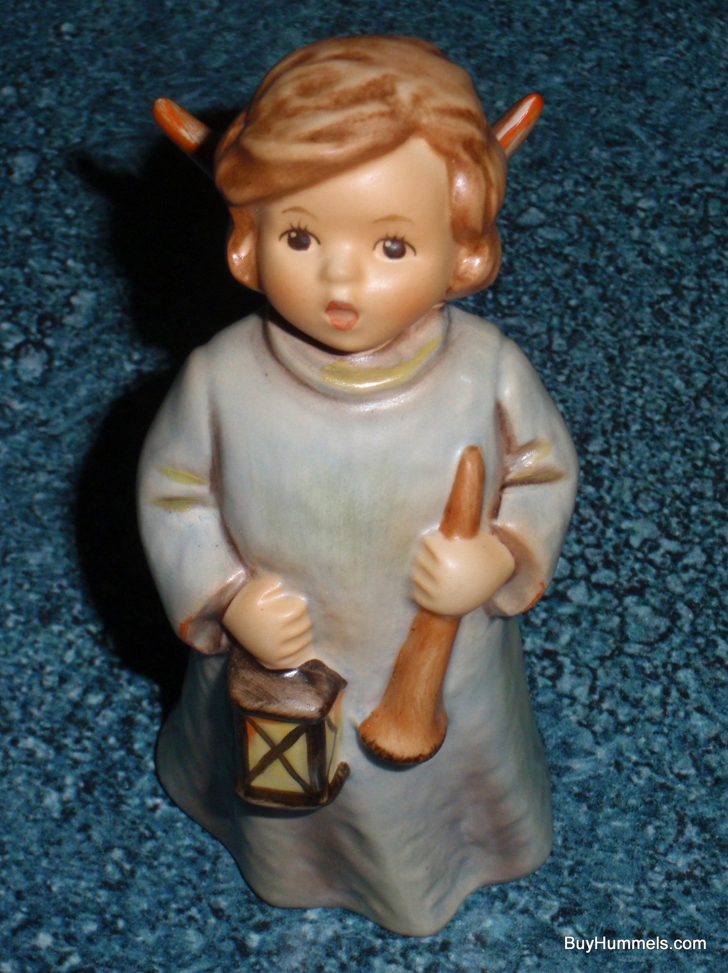 Goebel Hummel Hosanna #480 - Angel with Flute and Lantern Figurine - Gerhard Skrobek Master Sculptor
