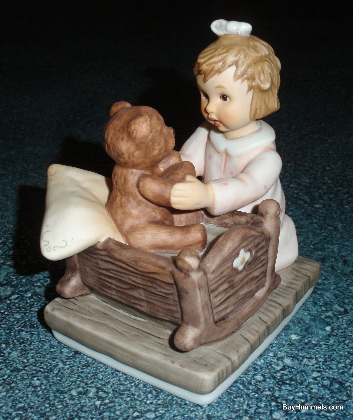 "Now I Lay Me Down To Sleep" Goebel Berta Hummel Figurine BH239 - Bedtime With Teddy!