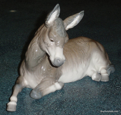 Lladro Donkey Nativity Figurine 1389 Laying Down Large Christmas Glossy Vintage