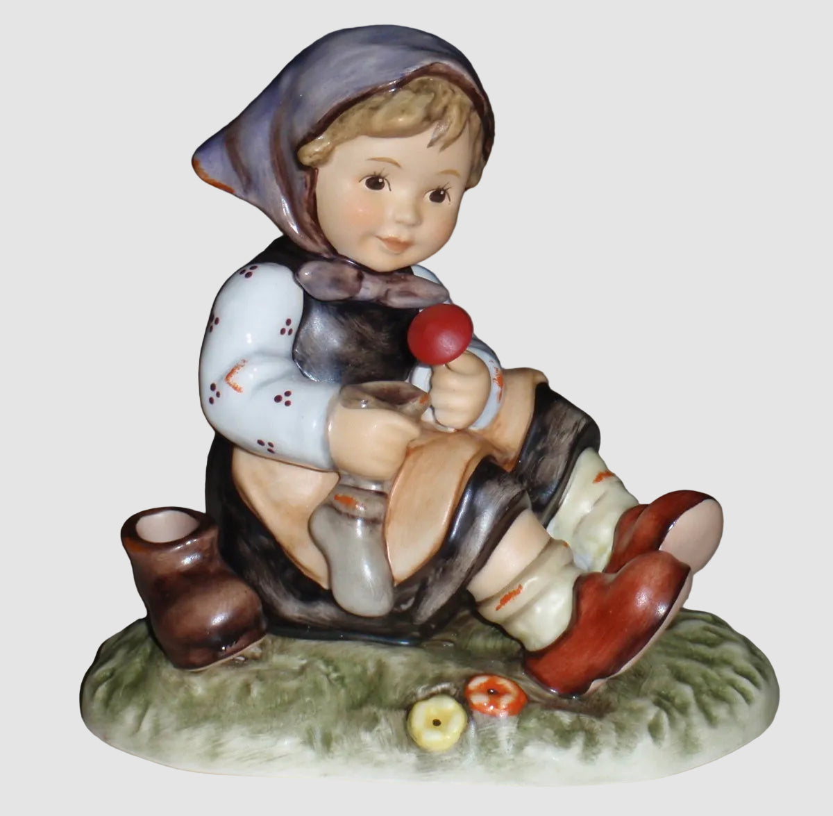 "Let Me Help You" Goebel Hummel Figurine #2246