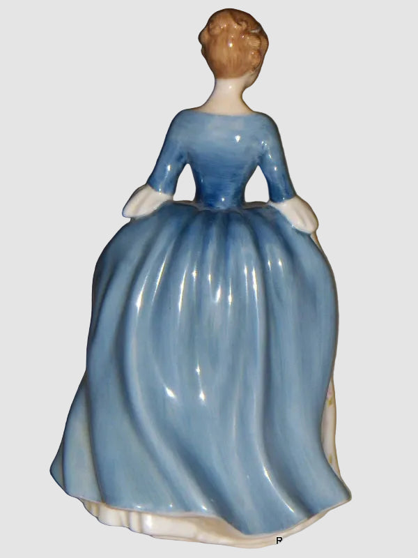 "Alison" Royal Doulton Figurine HN 2336 - Pretty Ladies Collection (7.5")