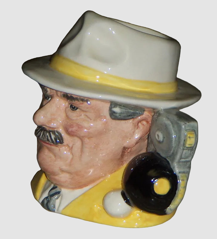 "The Bowls Player" Royal Doulton Character Toby Jug D6896 - Medium (4")