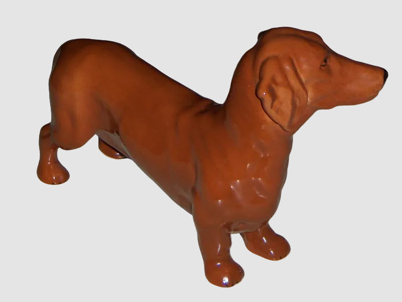 "Dachshund" Royal Doulton Dog Figurine HN 1140 - Medium (6")