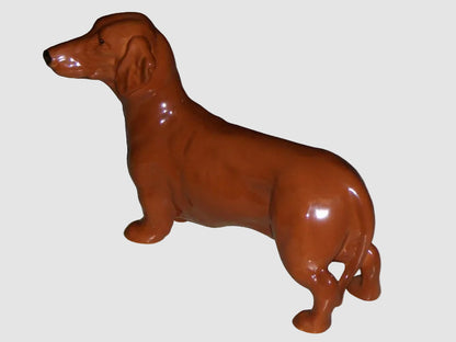"Dachshund" Royal Doulton Dog Figurine HN 1140 - Medium (6")