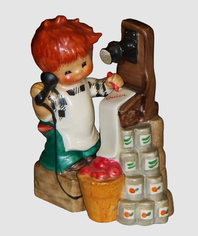 "Super Service" Goebel Charlot Byj Figurine BYJ 39 - Redhead Boy (5")