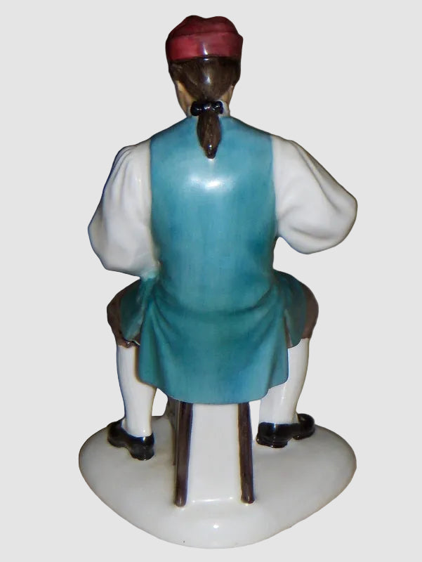"The Silversmith of Williamsburg" Royal Doulton Figurine HN2208 (6.25")