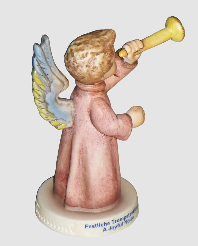 "A Joyful Noise" Goebel Hummel Figurine #643 4/0 - Small Angel (3.25")