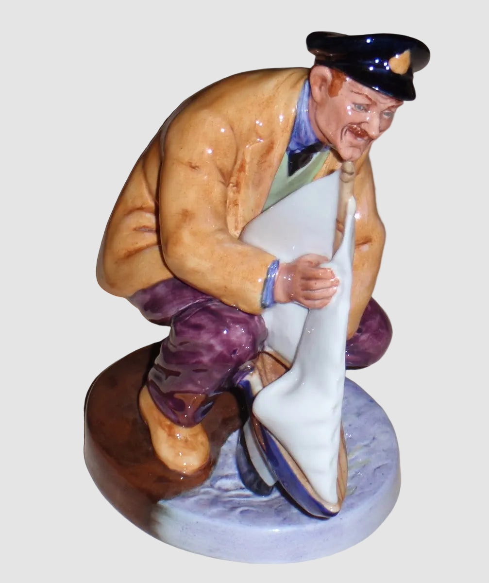 "Sailor's Holiday" Royal Doulton Figurine HN2442 - Retired (6.25")