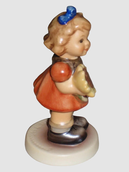 "Sunflower Girl" Goebel Hummel Figurine #2195/4/0