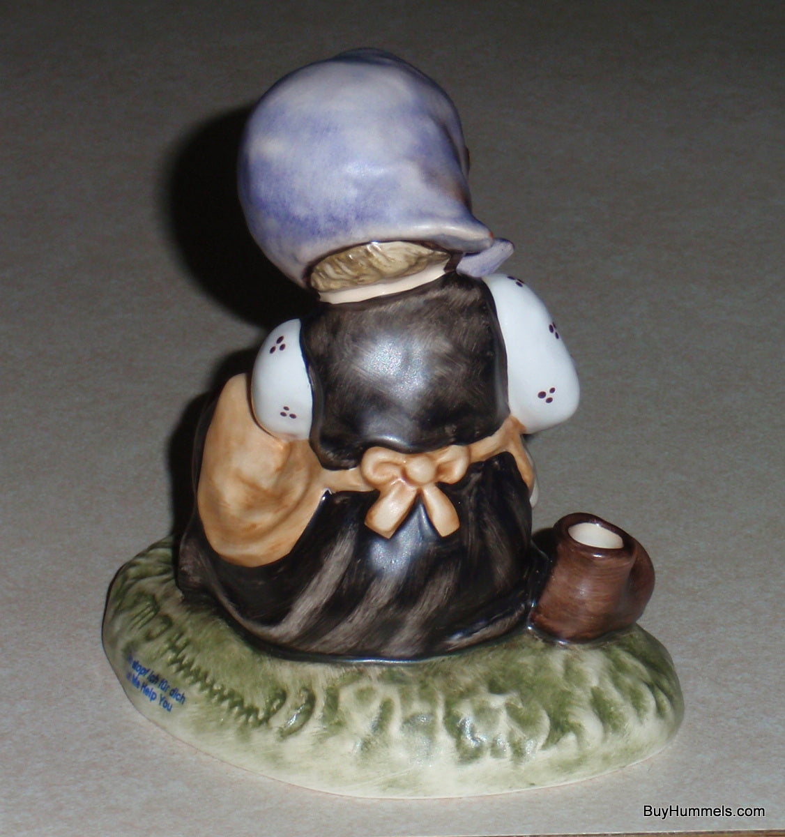 "Let Me Help You" Goebel Hummel Figurine #2246