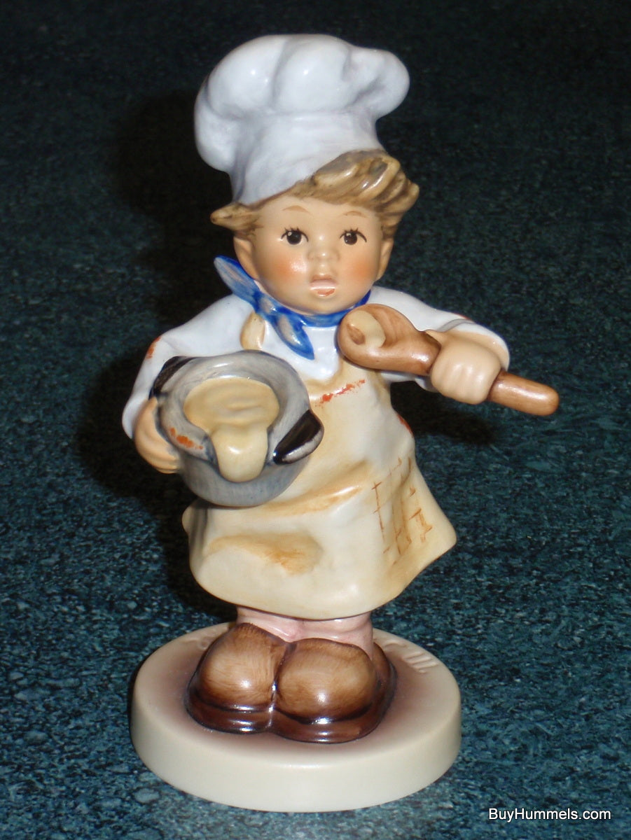 "In The Kitchen" Goebel Hummel Figurine #2038 TMK8