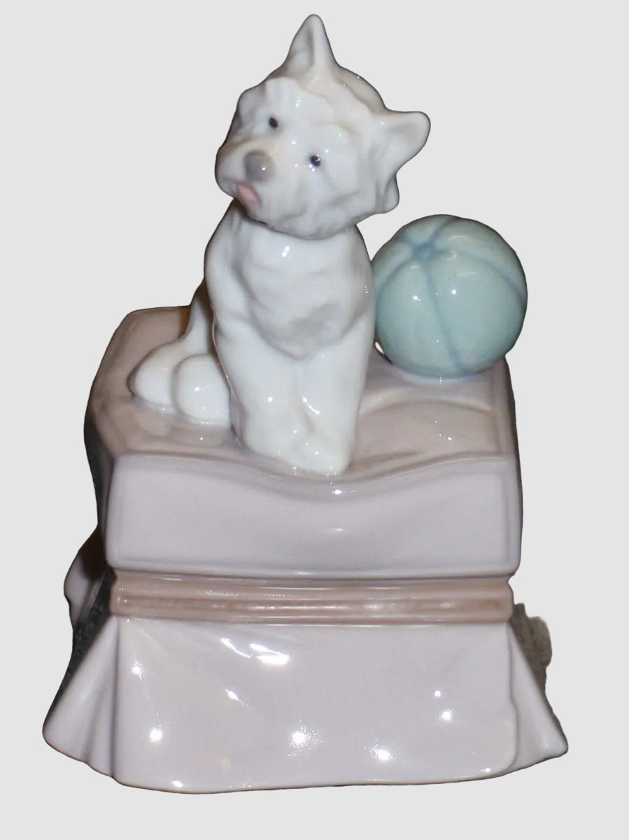 "My Favorite Companion" Lladro Figurine #6985 - Puppy Dog With Ball (4.5")