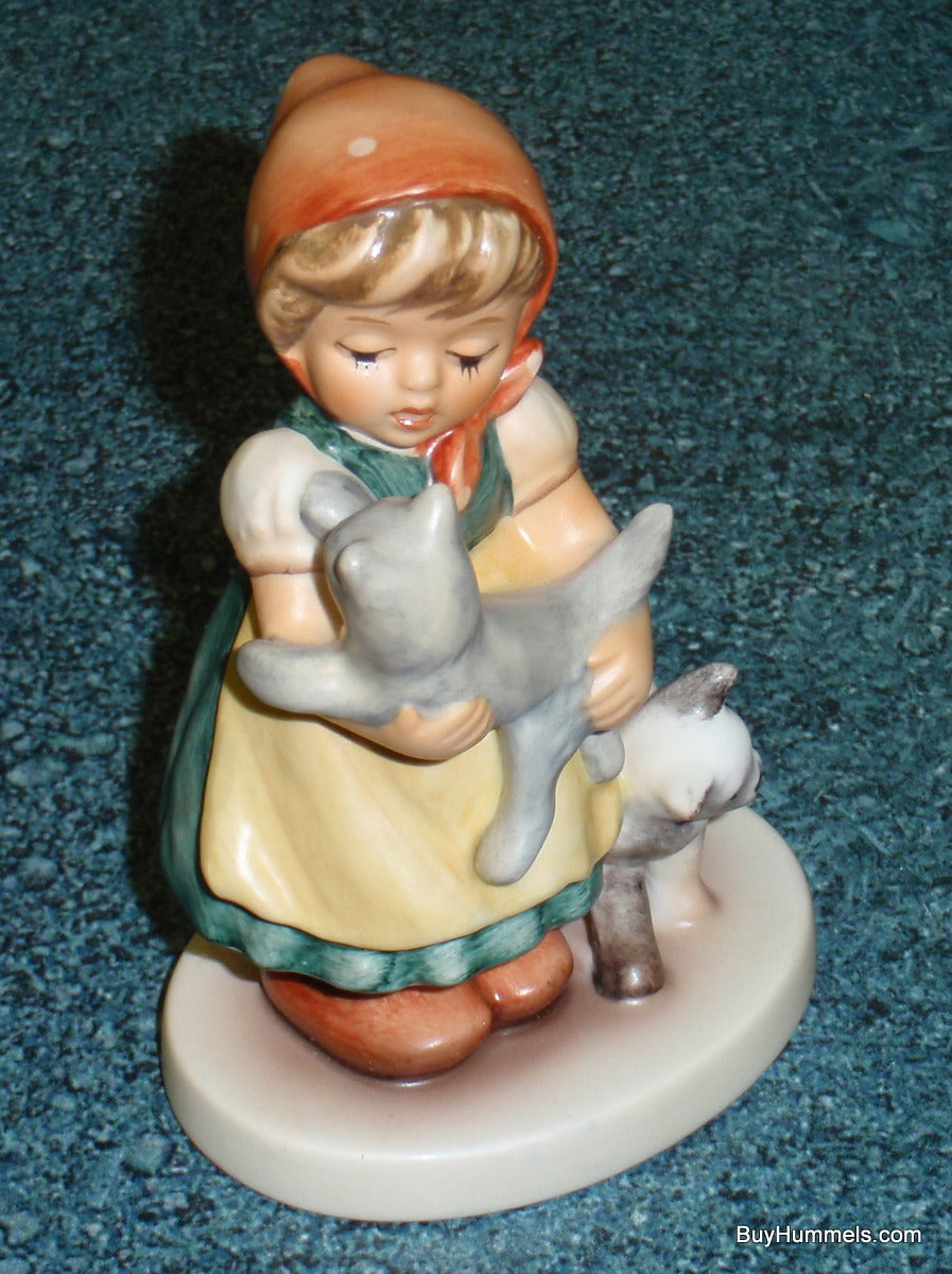 Goebel Hummel Figurine "Tender Love" #2007 Girl With Cats - RARE GIFT!