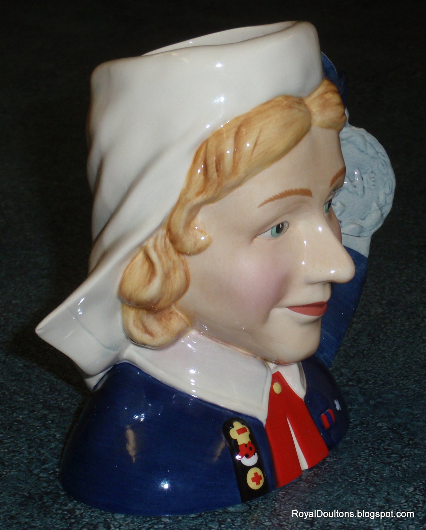 "Nurse" Royal Doulton Character Toby Jug D7216 With Original Box