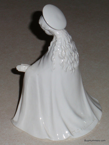 "White Virgin Mary" Goebel Hummel Nativity Figurine #214/A (6.5")