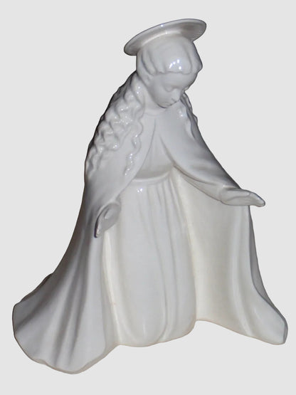 "Virgin Mary" Goebel Hummel Nativity Figurine #214/A - White Overglaze (6.5")