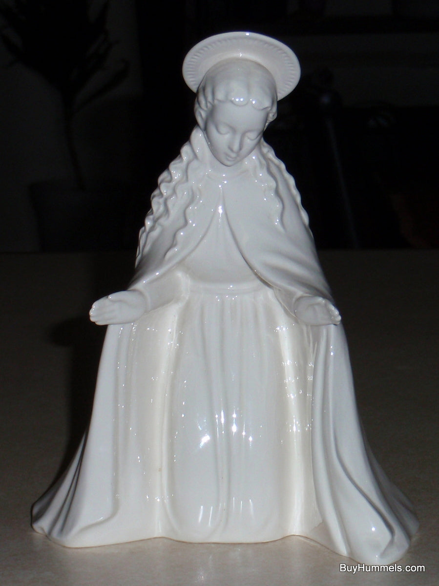 Goebel Hummel White Virgin Mary Nativity Figurine 214 A Religious Christmas Vintage