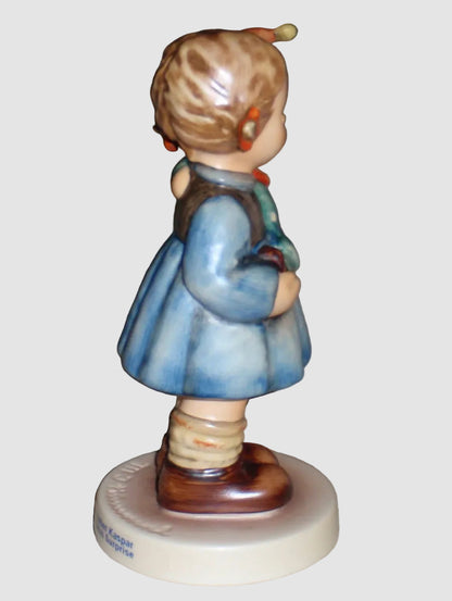 "Christmas Surprise" Goebel Hummel Figurine #536 3/0 - TMK-7 (4")
