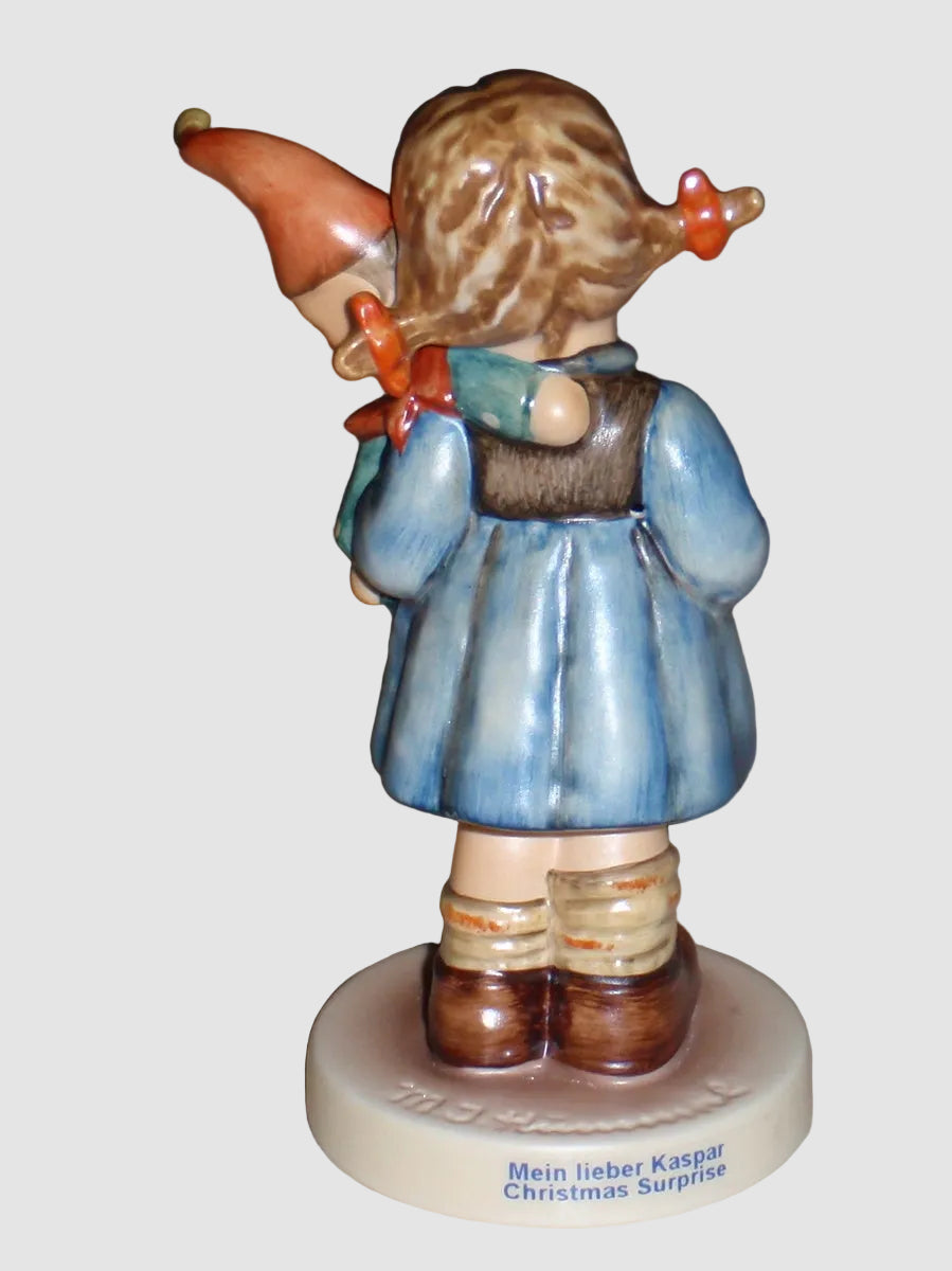 "Christmas Surprise" Goebel Hummel Figurine #536 3/0 - TMK-7 (4")